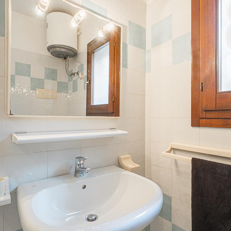 AMBRA Holiday Rooms - Two-Bedroom House - 5