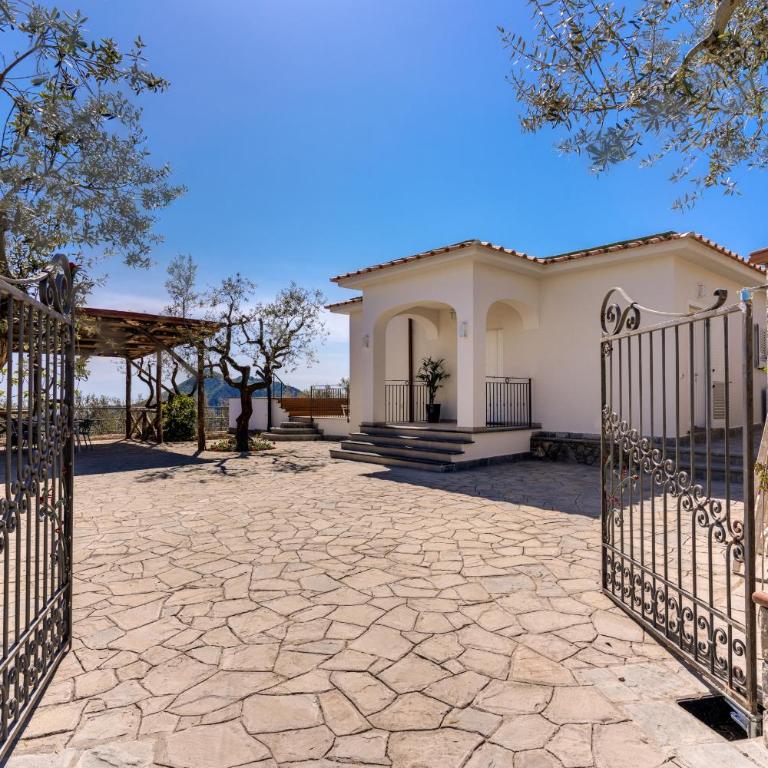 Villa Rusinella Minimalist Retreat with Sea Views by Feeling Italy - Villa with Sea View - 59