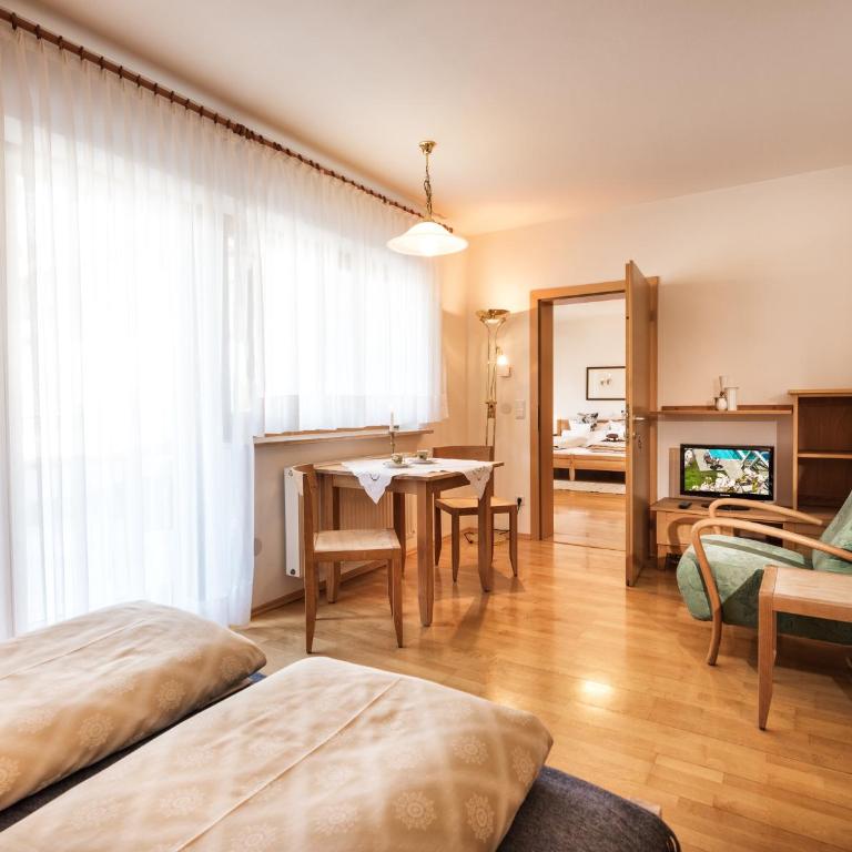 Landhaus Fux - Superior Apartment mit 1 Schlafzimmer und Terrasse - 5