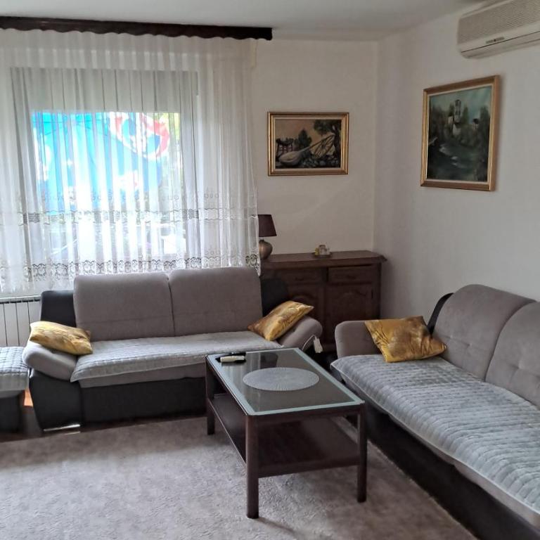 Villa Behić - Four-Bedroom House - 31