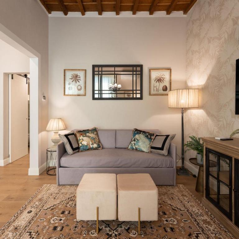 Apartments Florence- Guelfa delight with Courtyard - Appartamento - 2