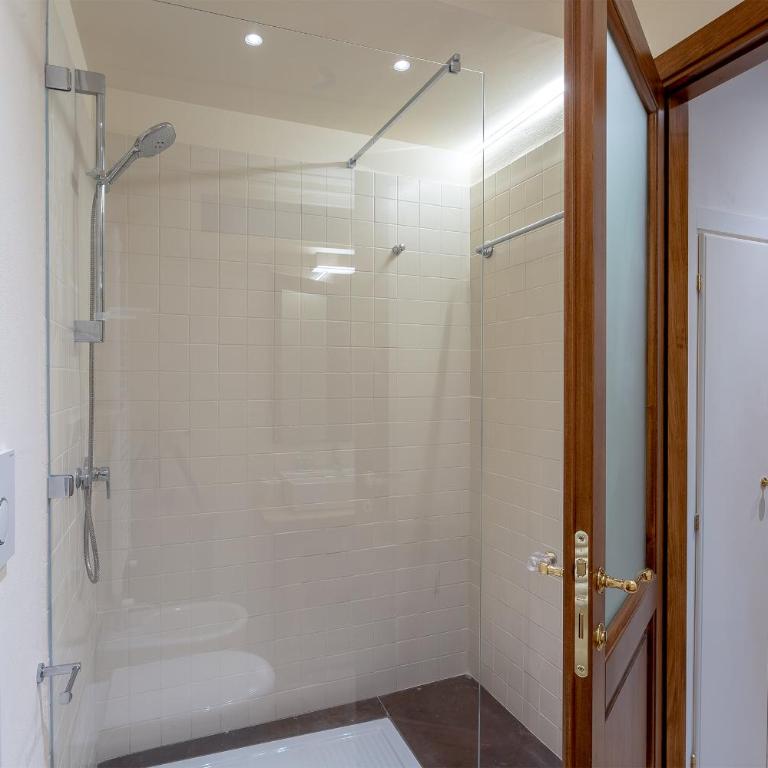 Ramaglianti Apartments Suite Tre - Junior Suite Deluxe - 11