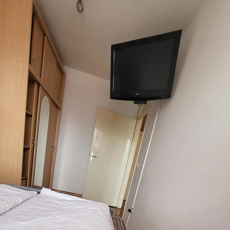 Apartman Sky-Parking-Garage - Apartman sa 2 Spavaće Sobe - 16