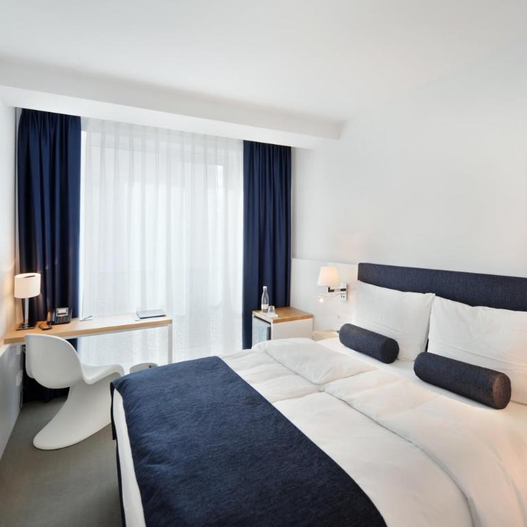 Bayer 89 Vi Vadi Hotel - Double Room - 12