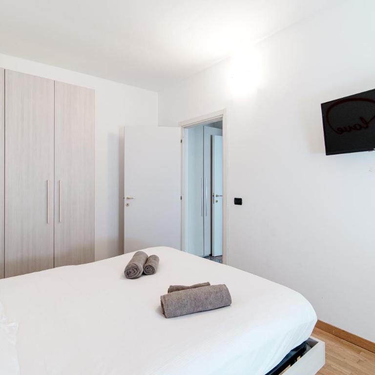 Love Urban Loft by "The House Of Travelers" - One-Bedroom Apartment - 8