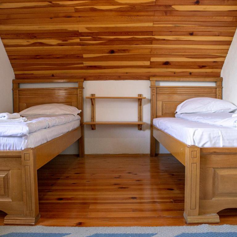 Monte Durmitor - Suite with Mountain View - 12