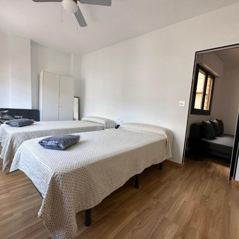 Dos Torres Hobbiton- En el Corazón del Casco Histórico - Two-Bedroom Apartment - 8