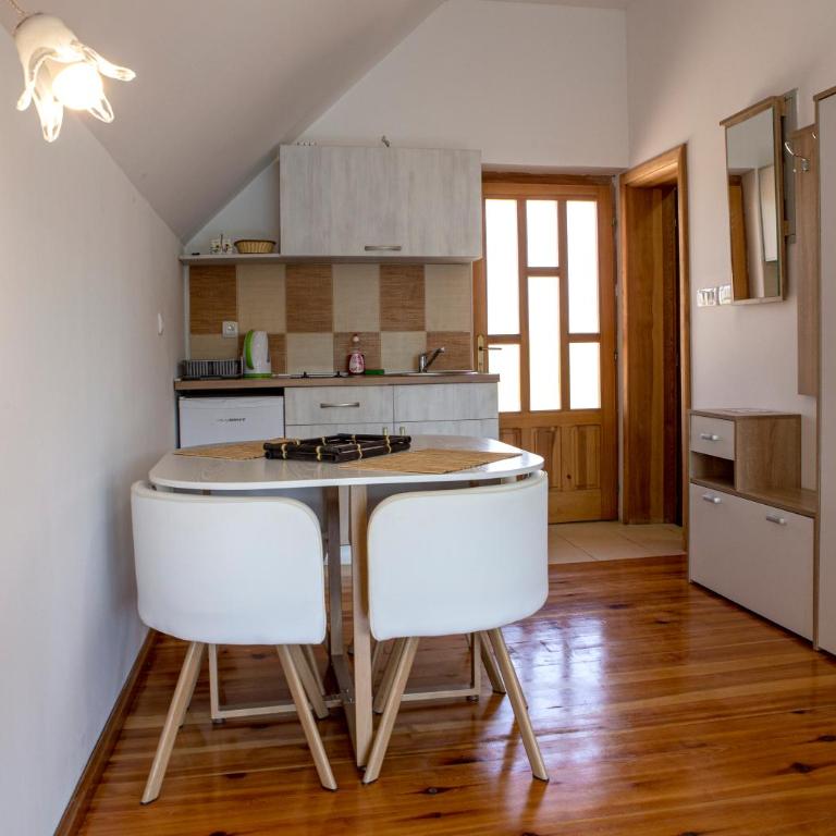 Monte Durmitor - Studio with Garden View - 5