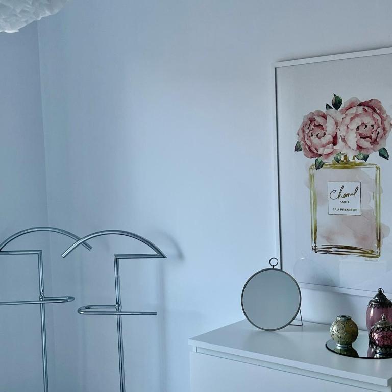 AP387 Alcazaba South View - Two-Bedroom Apartment - 22