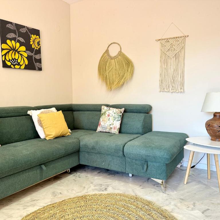 Alvarito Beach Marbella - EaW Homes - Two-Bedroom Apartment - 4