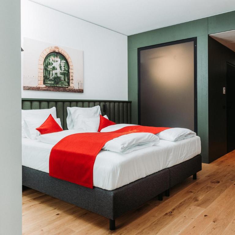 Hotel-Restaurant Das Grambacher I FREE PARKING I SELF CHECK-IN - Superior Doppelzimmer - 3