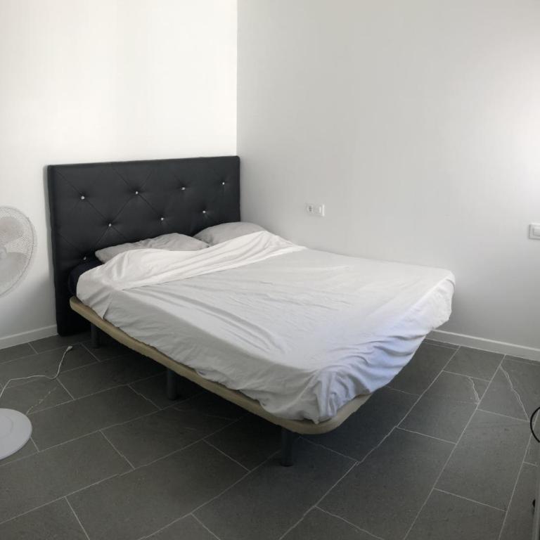 BEL APPARTEMENT ROSES PLAGE - Apartamento Superior - 9