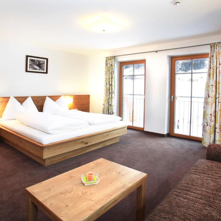Tarlack Appartements Hütten 34 - Apartment mit 4 Schlafzimmern - 6