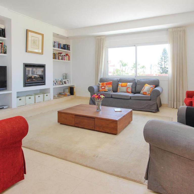 Beach Front Home In Marbella - Casa de 4 dormitorios - 2