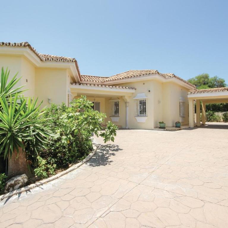 Beach Front Home In Marbella - Casa de 4 dormitorios - 8