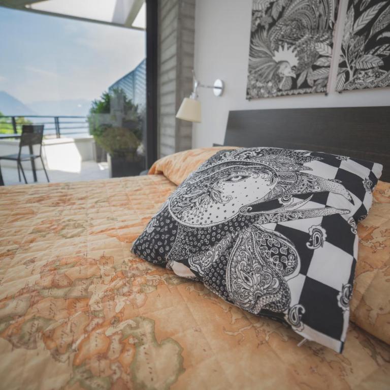 B&B Vista Lago - Deluxe Double Room with Terrace and Lake View - 2
