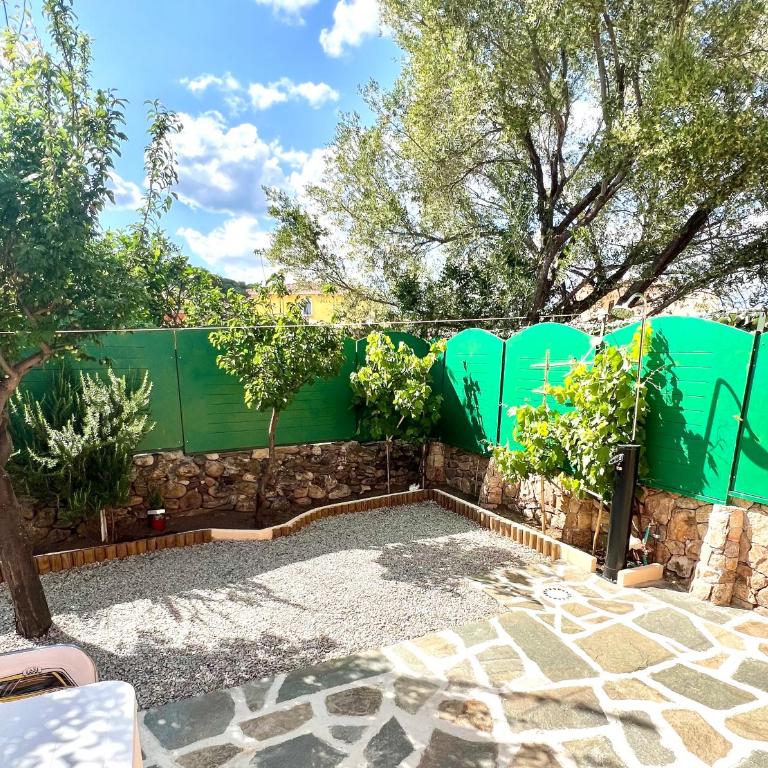ISS Travel, Domo Magenta 2-bedrooms apartment - with Private Outdoor Area - Appartamento con 2 Camere da Letto - 8