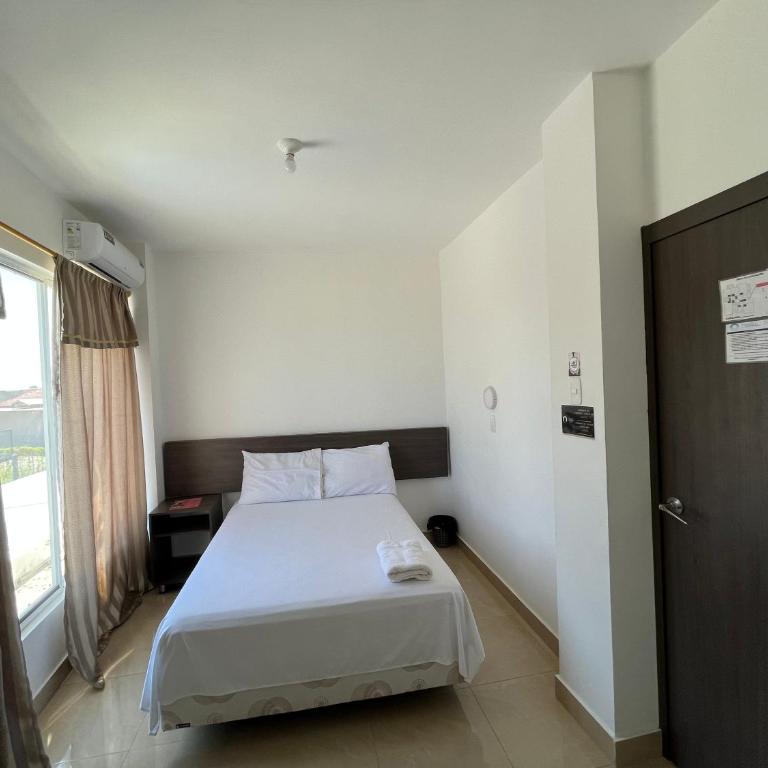 Mare S&M Casa Hostal - Habitación Doble con vistas al jardín - 15