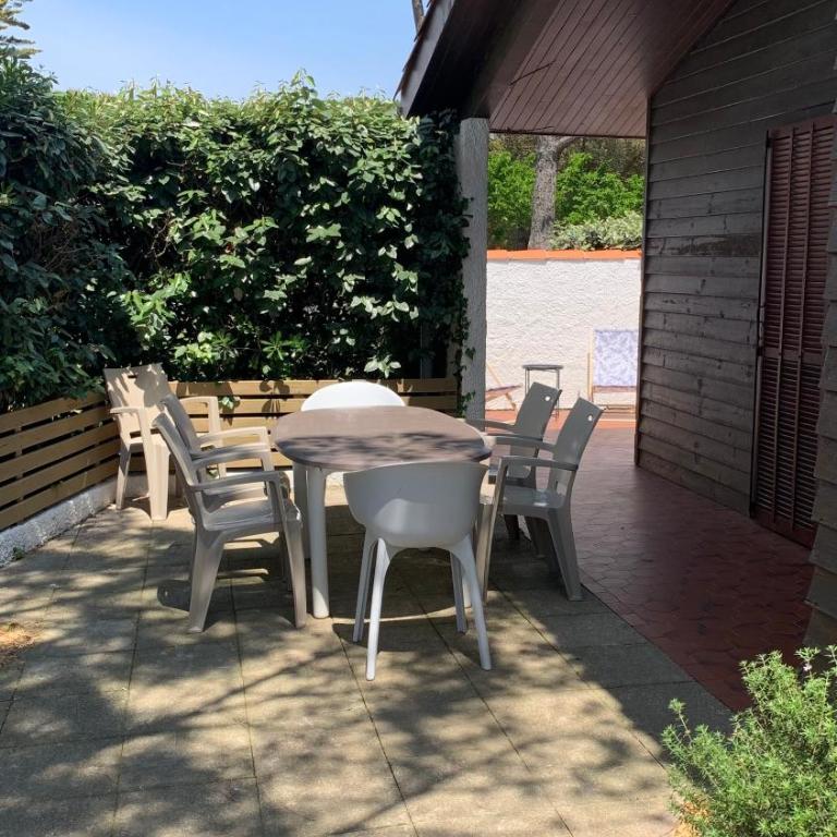 patio seignosse plage 6 couchages - One-Bedroom House - 1