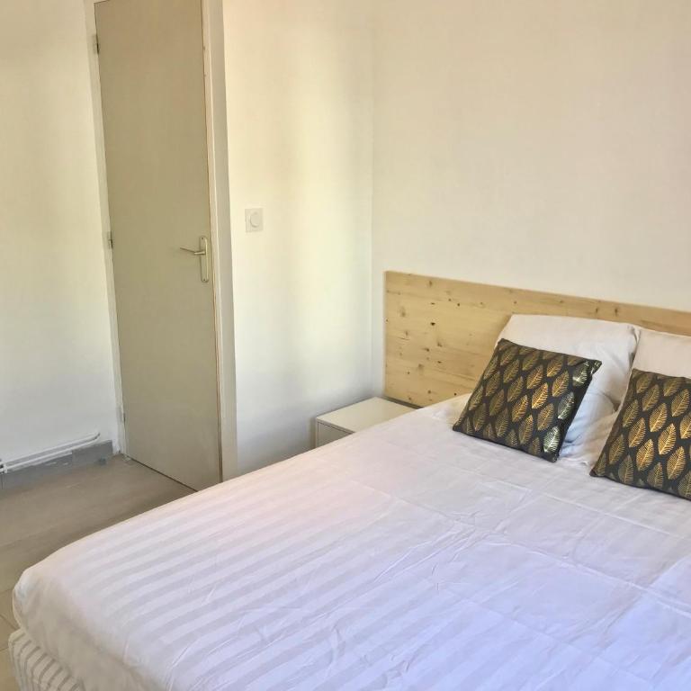 Blue Summer Vibes - Apartment 5 - AC, parking, beach at 50m, SPA discnt - Appartamento con 2 Camere da Letto - 8