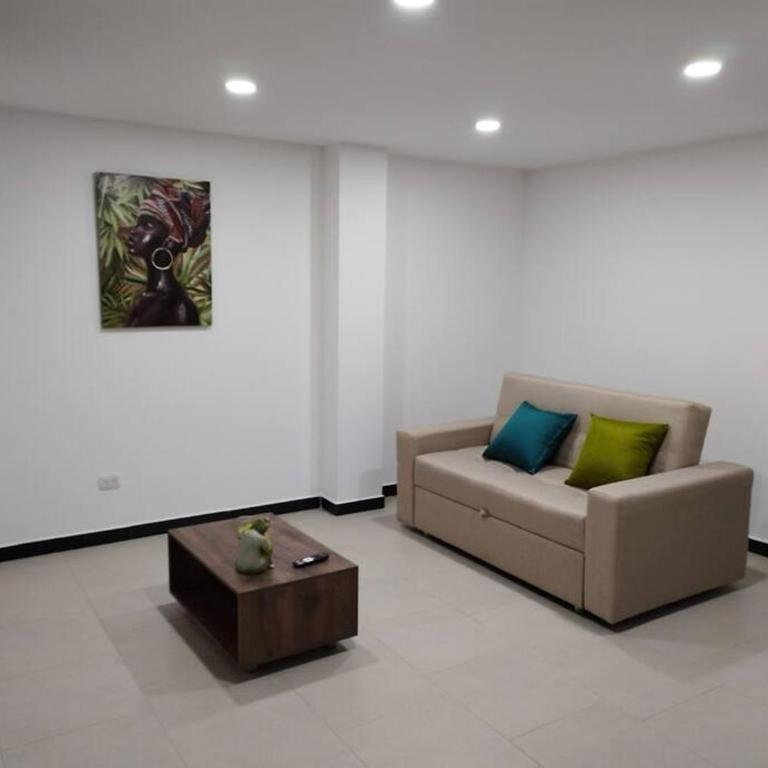 Encantador apartamento #2 cerca al aeropuerto - Two-Bedroom Apartment - 12