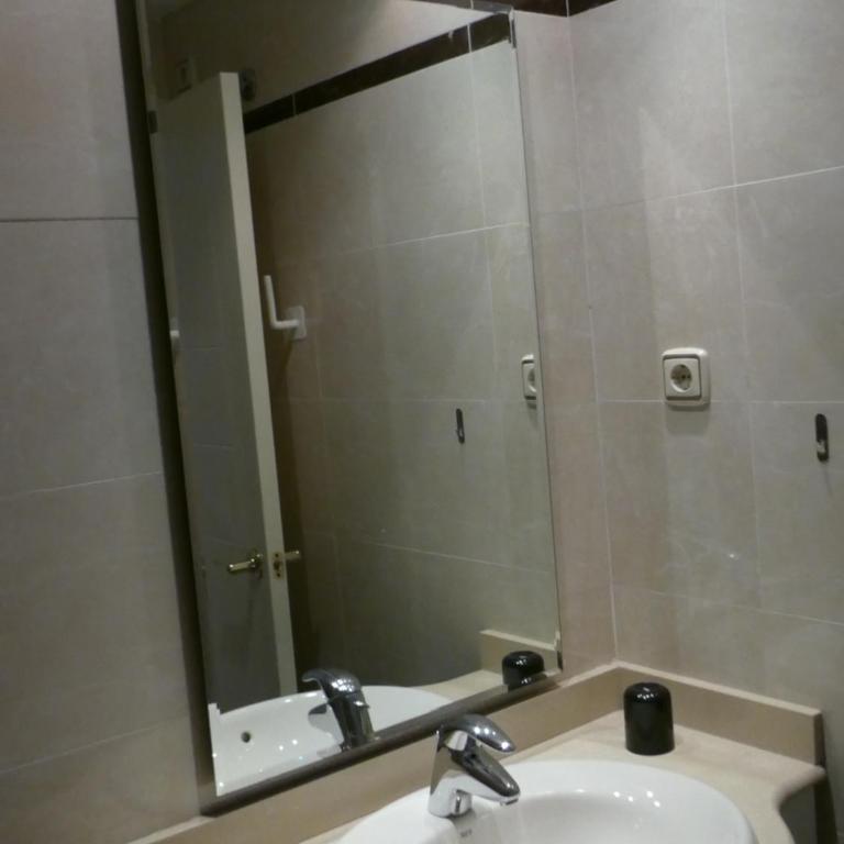GOLF Y PLAYA EN SAN JUAN - Three-Bedroom House - 24