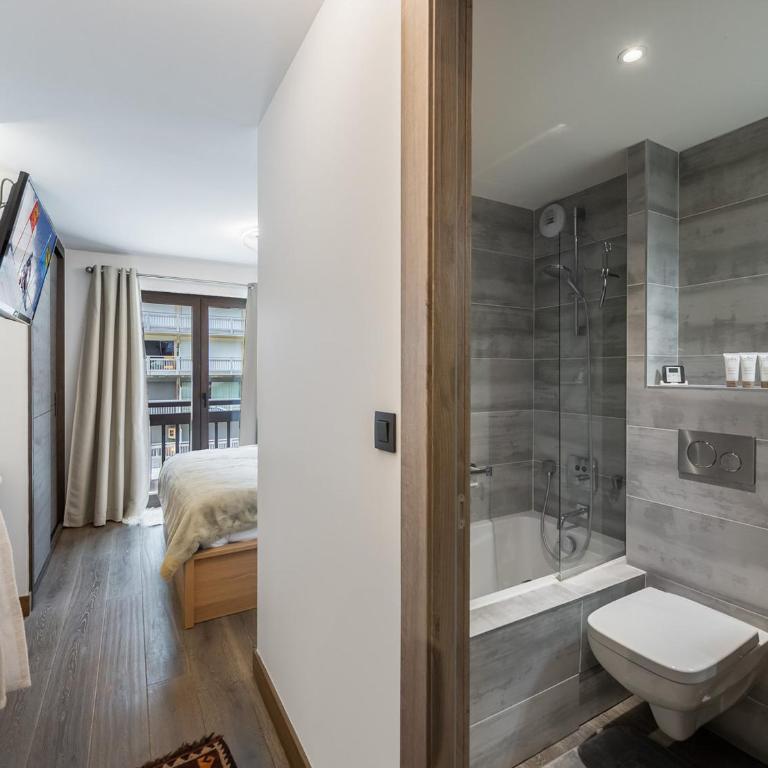 Appartement avec Jacuzzi et Parking à Courchevel - FR-1-563-106 - Apartment - 6
