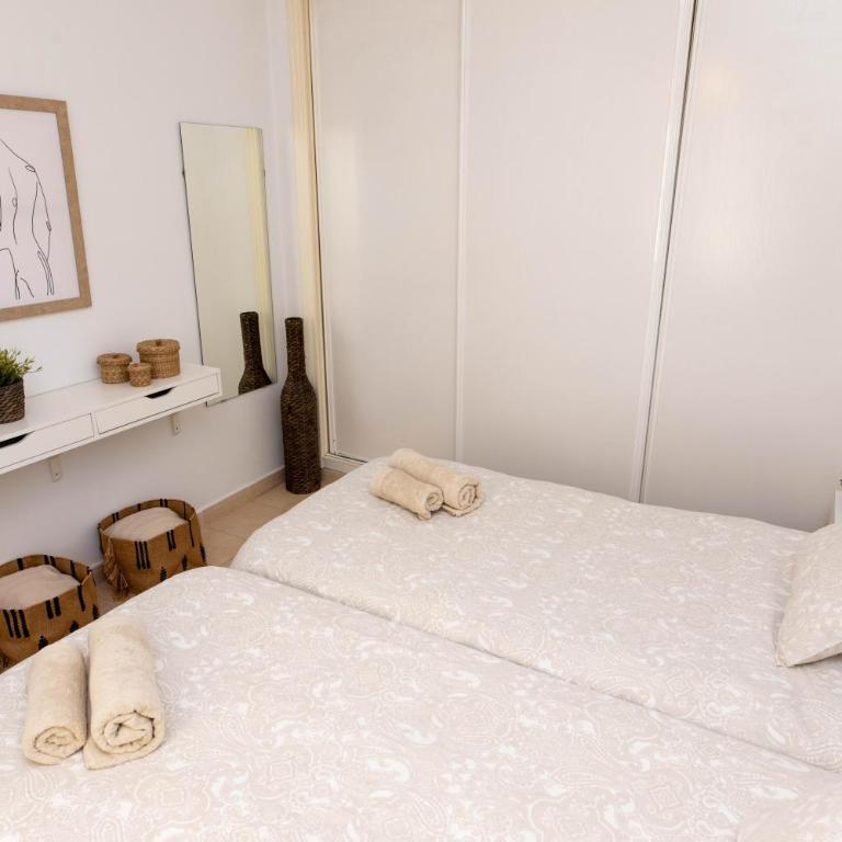 Pedregalejo Madueño 10 - Apartamento con terraza - 10