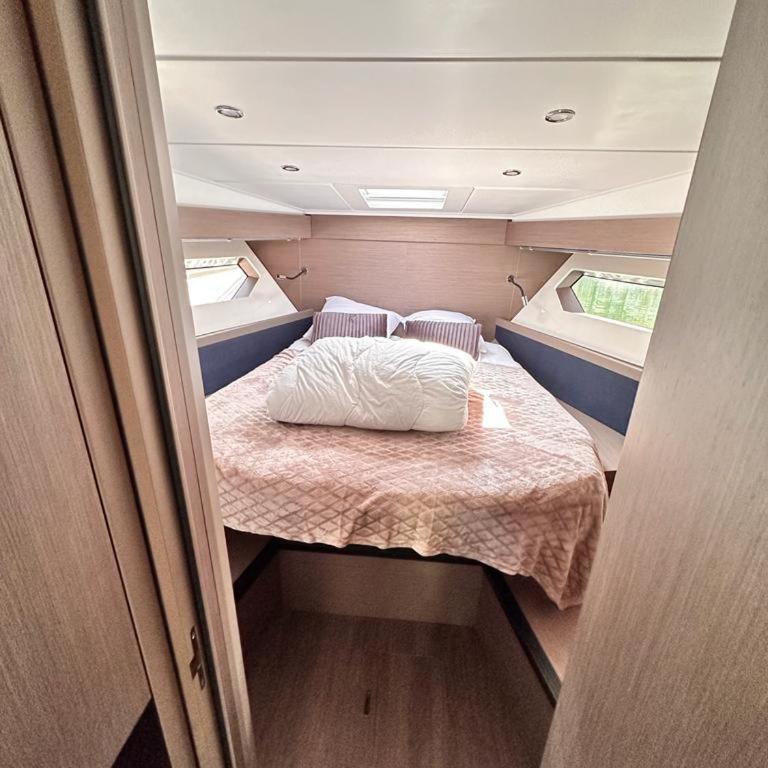 Puissance, Elegance et Style, Yacht à Deauville - Mobile Home - 12