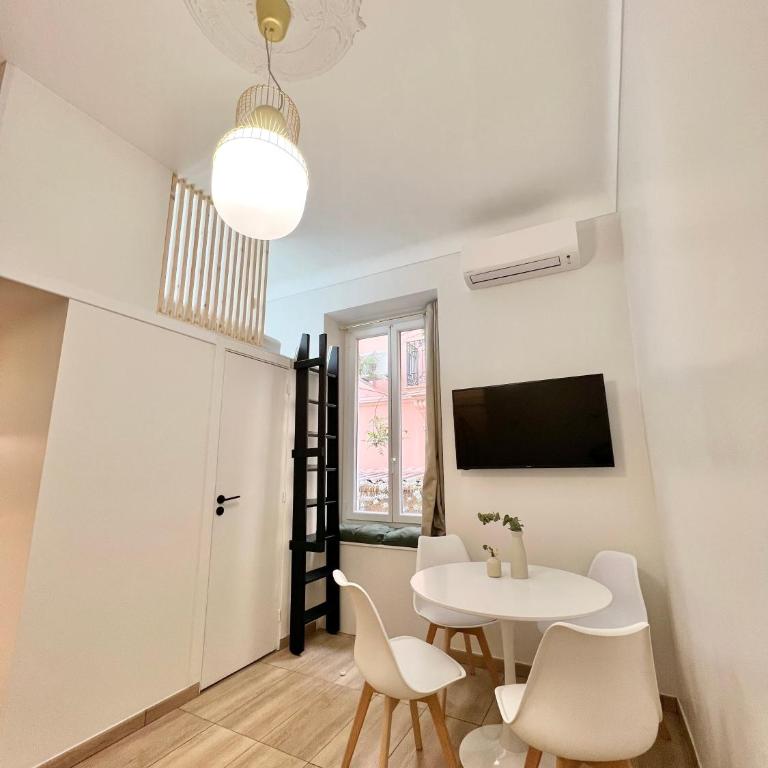 Appartements neuf - Frontière de Monaco - clim - WIFI - Studio avec mezzanine - 12
