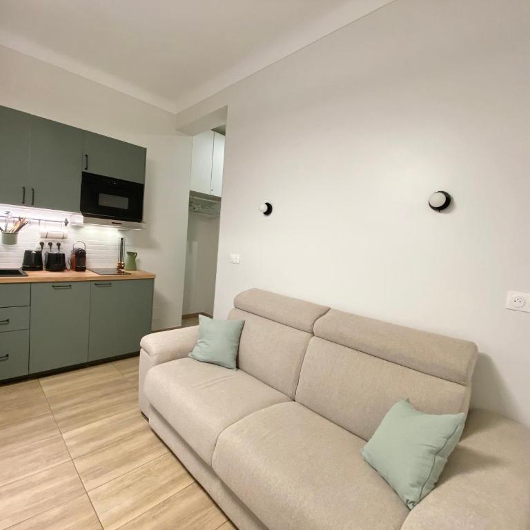 Appartements neuf - Frontière de Monaco - clim - WIFI - Studio - 8
