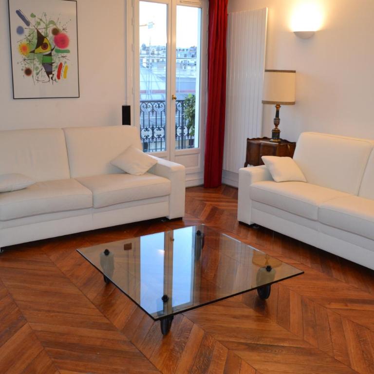 Appartement moulin rouge II - Apartment with Balcony - 1