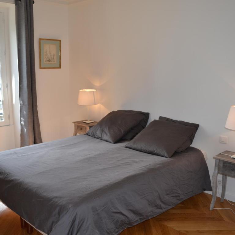 Appartement moulin rouge II - Apartment with Balcony - 13