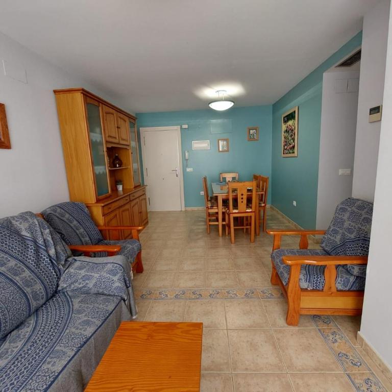 Apartamento con WIFI a 50m de la playa - Apartamento de 3 dormitorios - 5