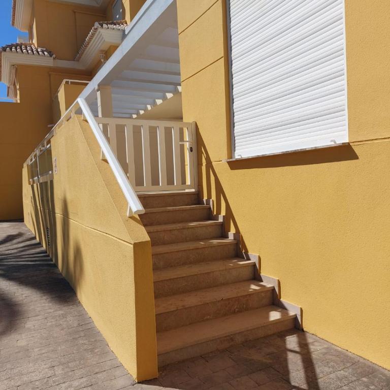 Apartamento con WIFI a 50m de la playa - Apartamento de 3 dormitorios - 16