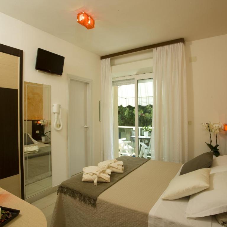 Hotel Consuelo - Standard Double Room - 1