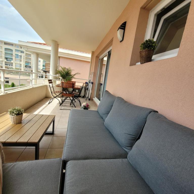 Domaine Juan Flore - Appartement Deluxe - 80