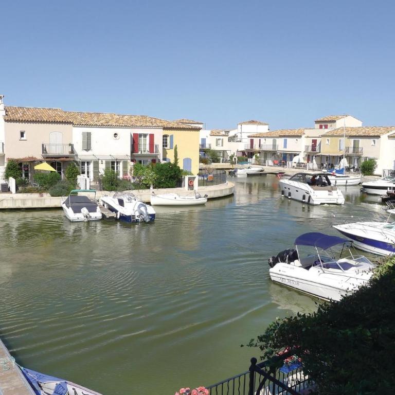 Belle Maison À Aigues-Mortes Avec Vue Sur La Mer - Maison de Vacances 3 Chambres - 8