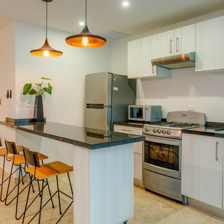 Aptartment with Patio, Rooftop & Pool Close to the Beach - Danzamar 2 - Two-Bedroom Apartment - 5