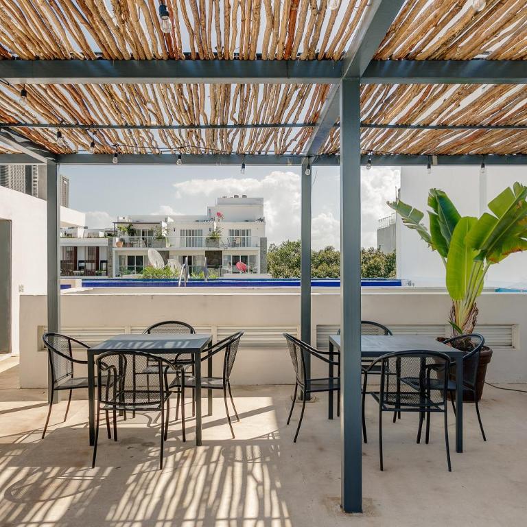 Aptartment with Patio, Rooftop & Pool Close to the Beach - Danzamar 2 - Two-Bedroom Apartment - 8