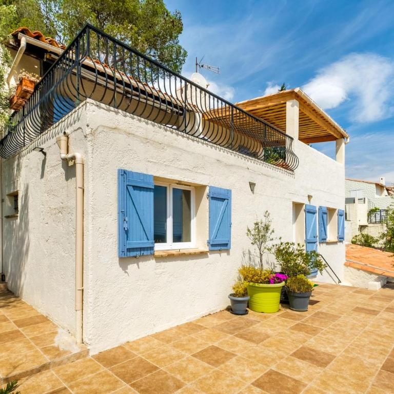 Pet Friendly Home In Roquebrune-Sur-Argens - Maison de Vacances 3 Chambres - 14