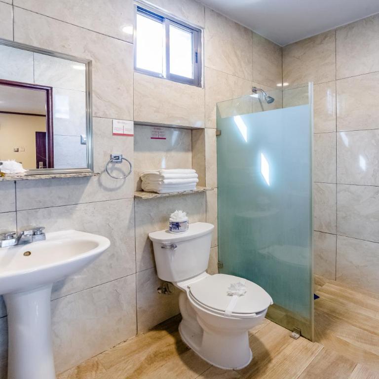 Hacienda Inn Aeropuerto - Standard Twin Room - 7