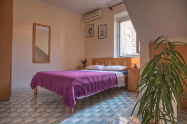 Best Location Old Town Budva Rooms - Double Room 1 - 1