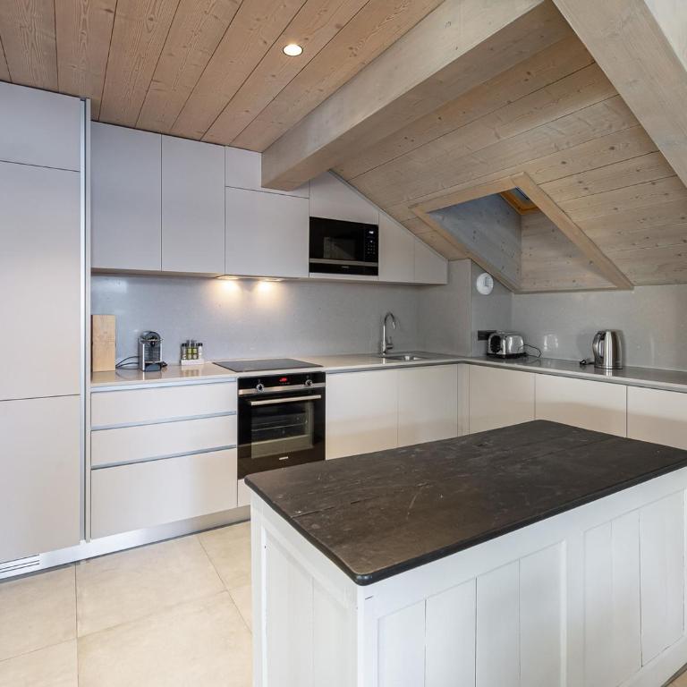 Appartement neuf et contemporain avec cheminée, proche pistes de Méribel - FR-1-565-61 - Apartment - 10