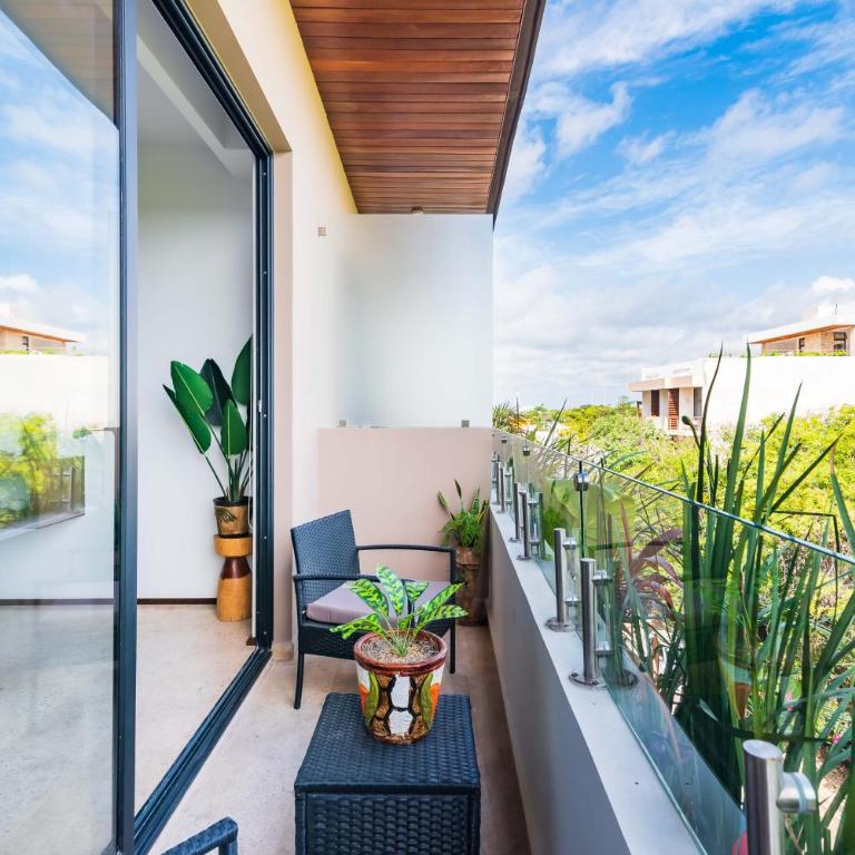 Tulum City Apartments at Menesse Tulum - Estudio Superior - 16
