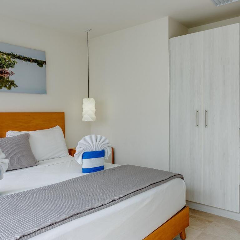 Peaceful Rooftop with Pool Close to the 5th Avenue - Danzamar 8 - Two-Bedroom Apartment - 11