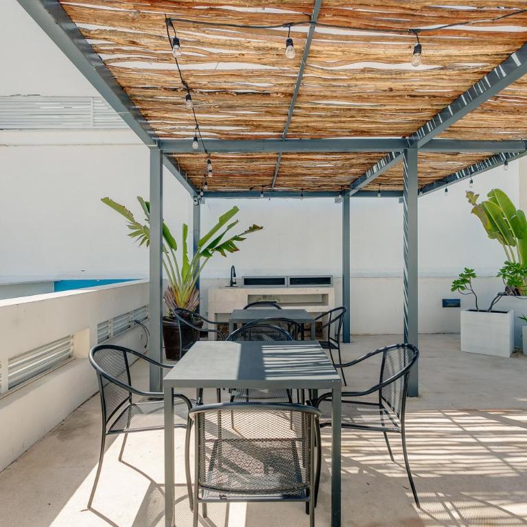 Peaceful Rooftop with Pool Close to the 5th Avenue - Danzamar 8 - Two-Bedroom Apartment - 18