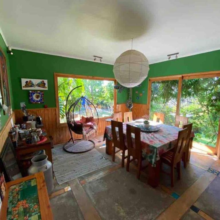 Casa amplia y luminosa de 300m2 en terreno 3000 m2 - Casa de 5 dormitorios - 17