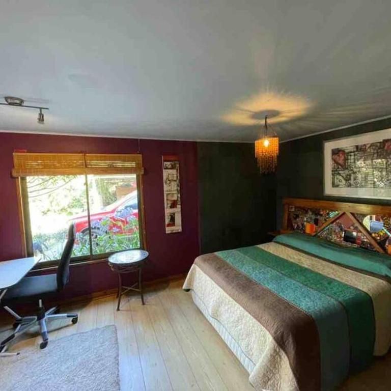 Casa amplia y luminosa de 300m2 en terreno 3000 m2 - Casa de 5 dormitorios - 37