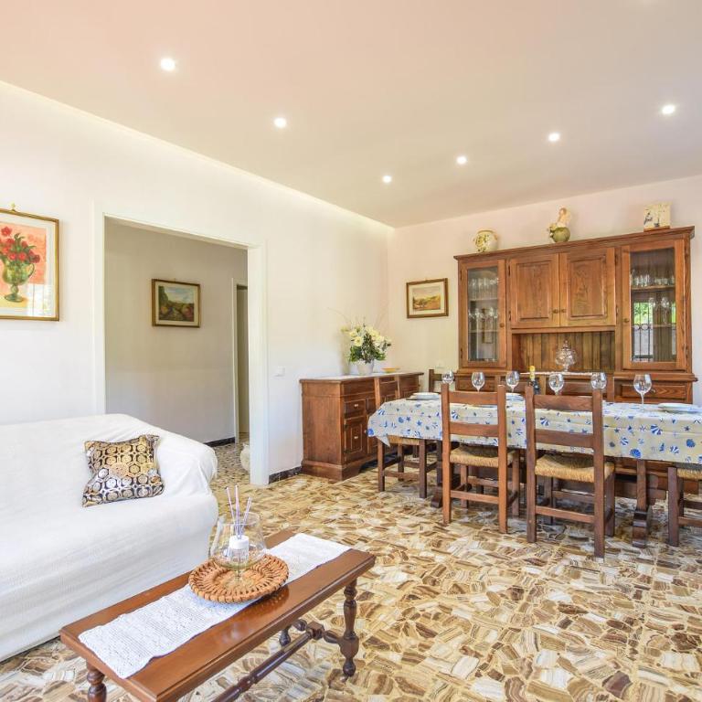 Grazioso Appartamento A Camaiore - Appartamento con 3 Camere da Letto - 1